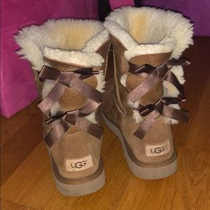 Women’s chestnut Bailey bow Ugg